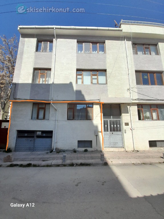 İHSANİYE MAH.de SATILIK 2+1 KOMBİLİ DAİRE