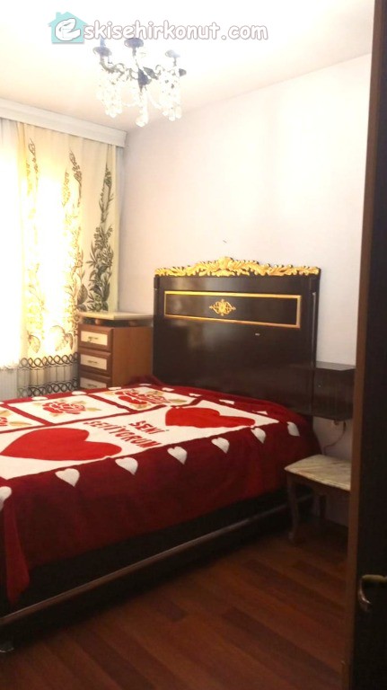 IŞIKLAR  MAH.de EŞYALI 2+0 KOMBİLİ DAİRE