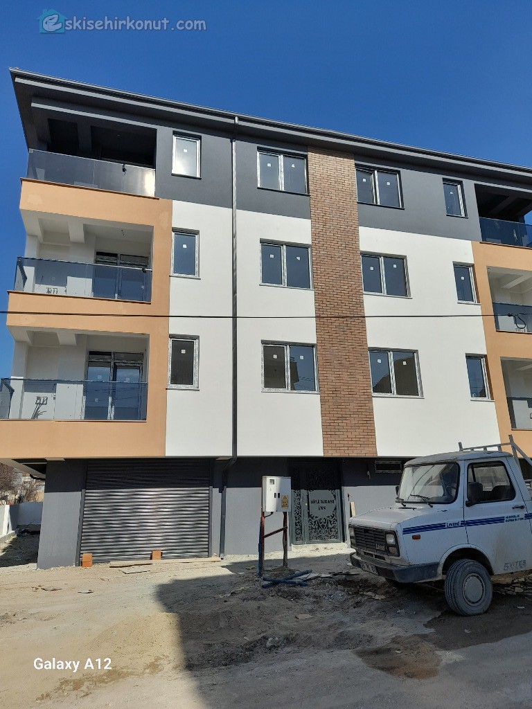 Cengiz Emlak’tan 71 EVLER MAH.de SATILIK 2+0 SIFIR DAİRE