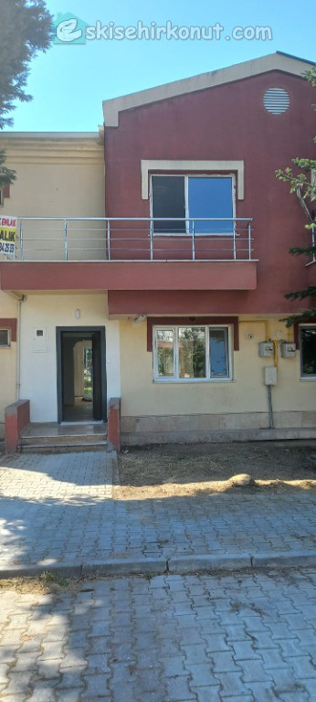 ŞEKER MAH.TOKİ SIRAEVLER ÖZEL BİLNET OKUL YANI 170M2 DUBLEKS 3+1